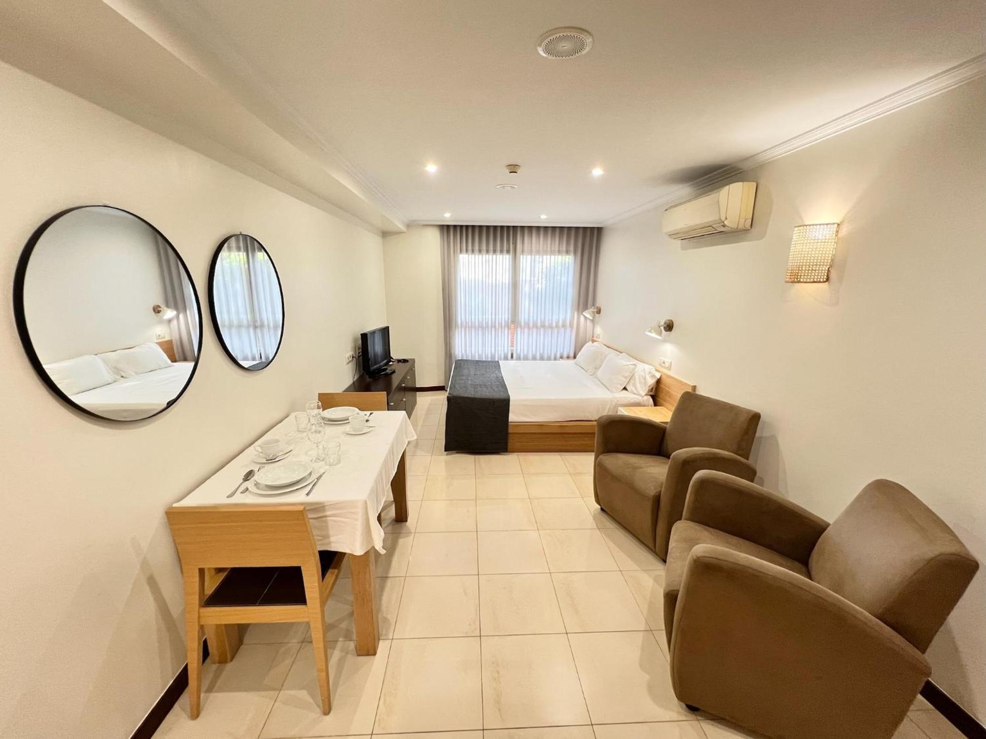 Apartamentos Mediterraneo Real Fuengirola Exteriér fotografie